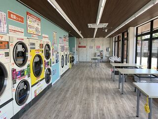 月見町店（内観）